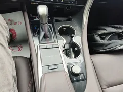 2020 Lexus RX 450h 4WD, белый — фото 14