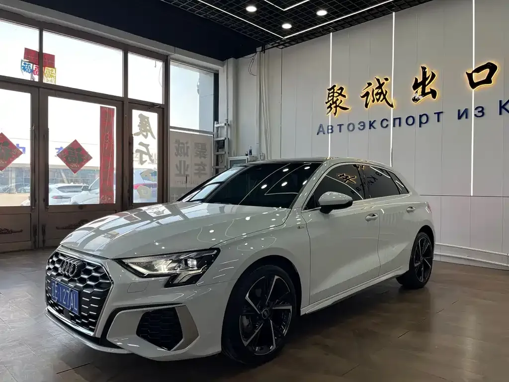 2022 Audi A3 Sportback 35 TFSI Fashion Sport