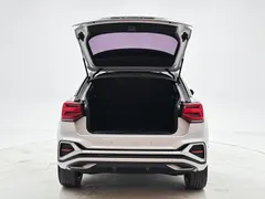 2022 Audi Q2L 35 TFSI Sport, белый — фото 5
