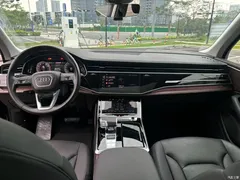 2021 Audi Q7 55 TFSI quattro S line sporty, чёрный — фото 14