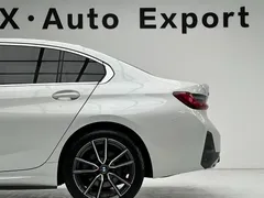 2023 BMW 3 Series 3 320Li M, белый — фото 10