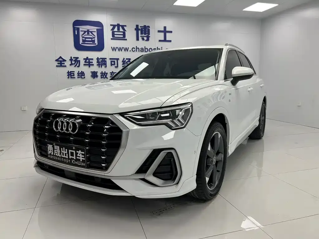 2022 Audi Q3 35 TFSI Fashion Dynamic
