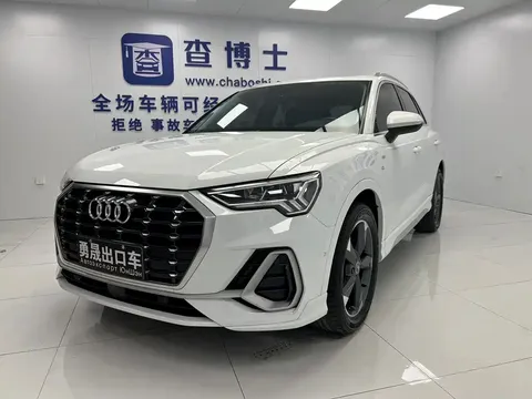 2022 Audi Q3 35 TFSI Fashion Dynamic