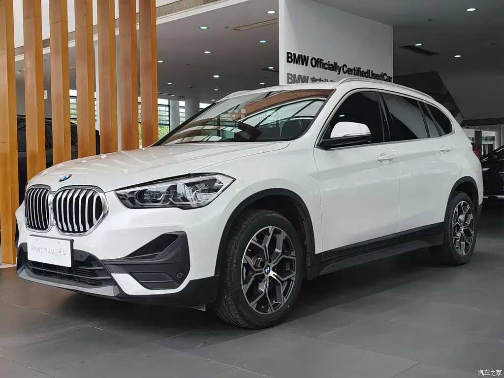 2022 BMW X1 sDrive25Li Leading Model