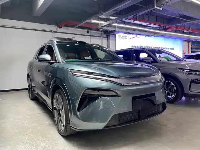 2025 BYD Tang L PHEV 175km Drone Edition