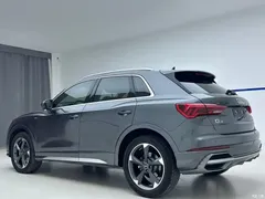 2022 Audi Q3 35 TFSI fashionable and dynamic — фото 4