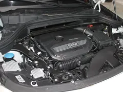 2021 BMW X2 sDrive25i M, белый — фото 8