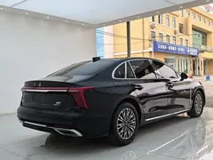 2024 Hongqi H5 1.5T DCT, чёрный — фото 17