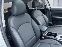 2021 Kia K3 1.5L CVT Fashion, белый — фото 13
