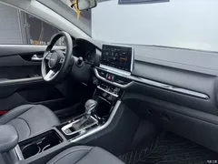 2021 Kia K3 1.5L CVT Fashion, белый — фото 14