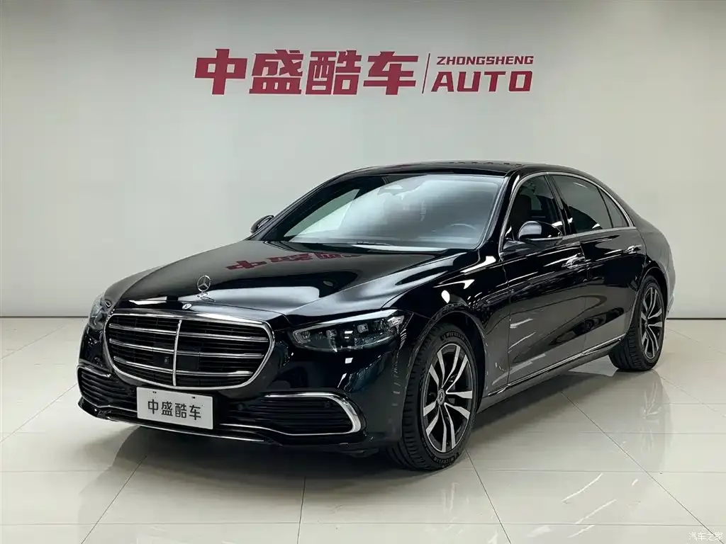 2022 Mercedes-Benz S-Class changes to S 400 L luxury model