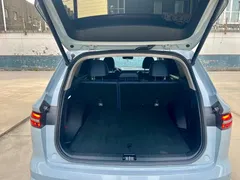 2022 Geely Monjaro L 1.5T Hi F Hybrid Super, синий — фото 20
