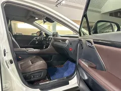 2020 Lexus RX 300 4WD VI, белый — фото 11