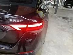 2022 Nissan Sylphy 1.6L XL CVT, чёрный — фото 8