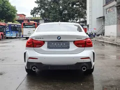 2022 BMW 1 Series 1 120i M Sport, белый — фото 8