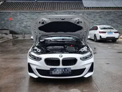 2022 BMW 1 Series 1 120i M Sport, белый — фото 14