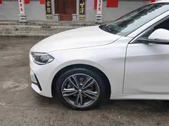 2022 BMW 1 Series 1 120i M Sport, белый — фото 24