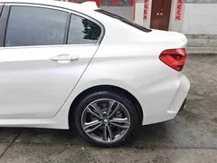 2022 BMW 1 Series 1 120i M Sport, белый — фото 25