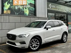 2020 Volvo XC60 T5 4WD Zhiyi Luxury, белый — фото 1