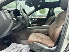 2020 Volvo XC60 T5 4WD Zhiyi Luxury, белый — фото 10