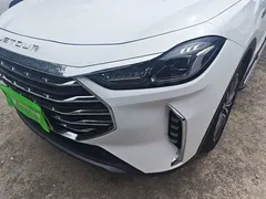 2023 Jetour X70 PLUS 1.5T DCT Ziqiang Pro 5-seat, белый — фото 15