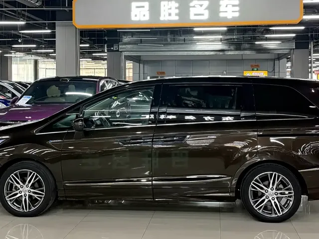 2019 Honda Elysion 2.0L Hybrid Luxury