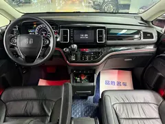 2019 Honda Elysion 2.0L Hybrid Luxury — фото 10