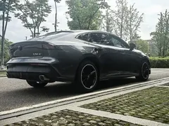 2022 Changan UNI-V 1.5T — фото 5