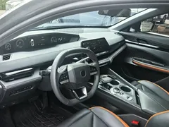 2022 Changan UNI-V 1.5T — фото 10