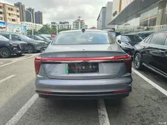 2025 Hongqi H5 PHEV 170 Super Hybrid — фото 5