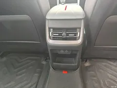 2025 Hongqi H5 PHEV 170 Super Hybrid — фото 23
