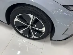 2025 Nio ET5T 75kWh Touring — фото 13