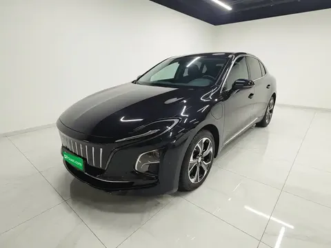 2023 Hongqi E-QM5