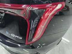 2023 Hongqi E-QM5, чёрный — фото 8