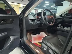 2023 Hongqi E-QM5, чёрный — фото 16
