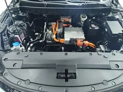 2023 Hongqi E-QM5, чёрный — фото 20