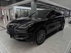 2023 Porsche Cayenne 3.0T Platinum Edition, чёрный — фото 1