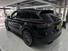 2023 Porsche Cayenne 3.0T Platinum Edition, чёрный — фото 6