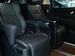 2021 Toyota Vellfire Crown Hybrid 2.5L HV Luxury, чёрный — фото 10