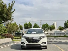 2020 Honda Vezel 220 TURBO CVT Luxury, белый — фото 2