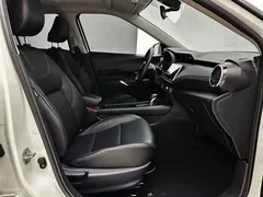 2023 Nissan Kicks 1.5L Luxury, белый — фото 11