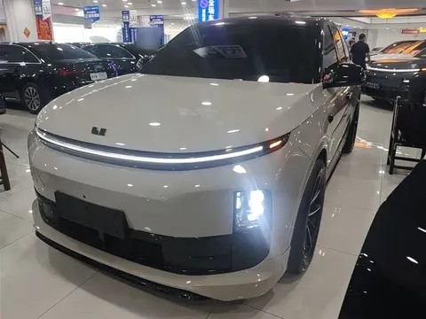 2024 Li Auto L6 Pro