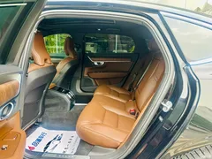 2024 Volvo S90 B5 Zhiyuan Luxury, чёрный — фото 7