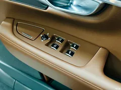 2024 Volvo S90 B5 Zhiyuan Luxury, чёрный — фото 15