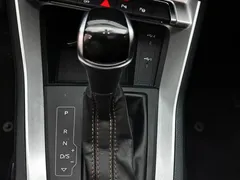 2022 Audi Q3 35 TFSI, белый — фото 13
