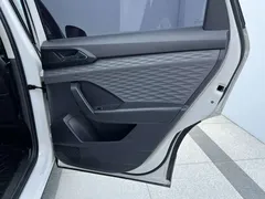 2022 Volkswagen Tharu 280TSI 2WD Fashion, белый — фото 13