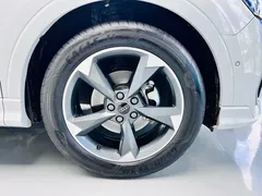 2022 Audi Q3 35 TFSI, белый — фото 4