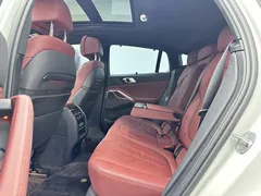 2022 BMW X6 modified xDrive40i exclusive M sports package, белый — фото 11