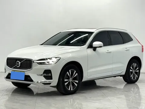 2024 Volvo XC60 B5 4WD Zhiyi Luxury