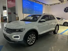 2022 Volkswagen T-Roc 280TSI DSG 2WD PLUS, белый — фото 1